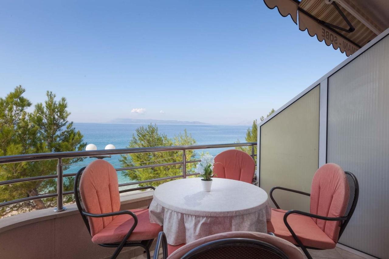Apartments Marijan - Beachfront Tucepi Luaran gambar