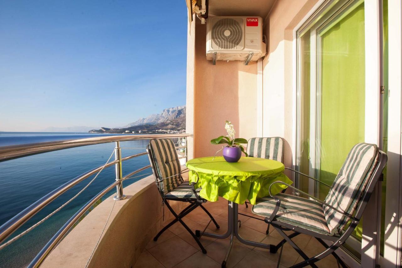 Apartments Marijan - Beachfront Tucepi Luaran gambar