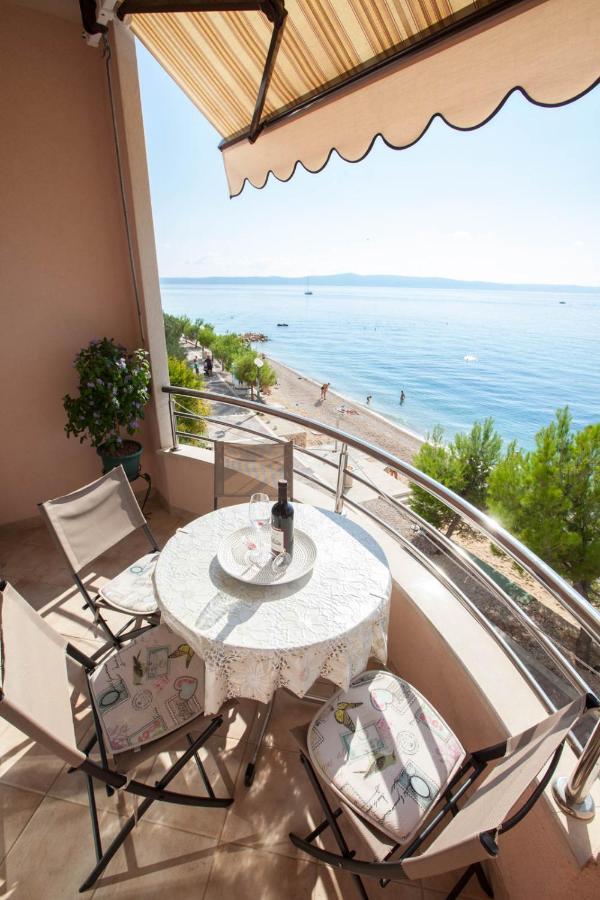 Apartments Marijan - Beachfront Tucepi Luaran gambar
